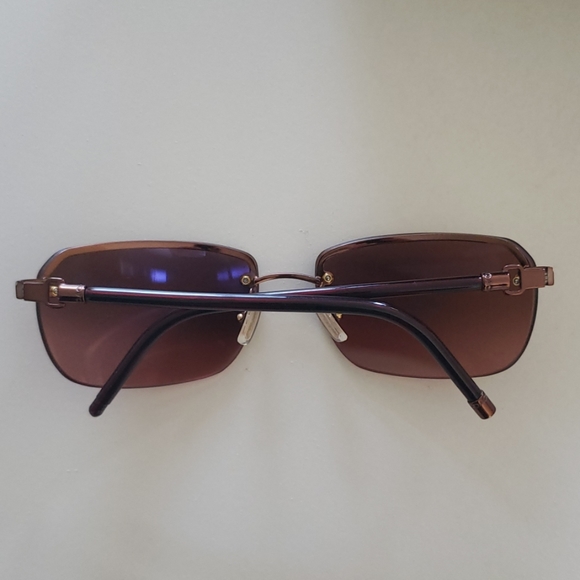 COACH Frameless Sunglasses and Clamshell Case - Picture 2 of 3